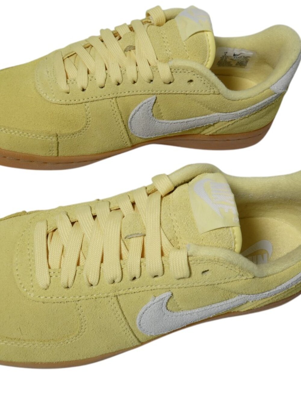 Nike Women’s Sneakers IF1743‑700 Size 9 Yellow Athletic Running Shoes - Picture 4 of 10